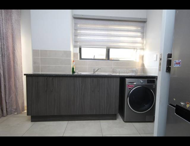 3 BEDROOM HOUSE FOR SALE IN THATCHFIELD